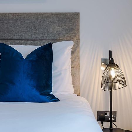 Host & Stay - The Waterfront Hideaway Liverpool Exterior photo