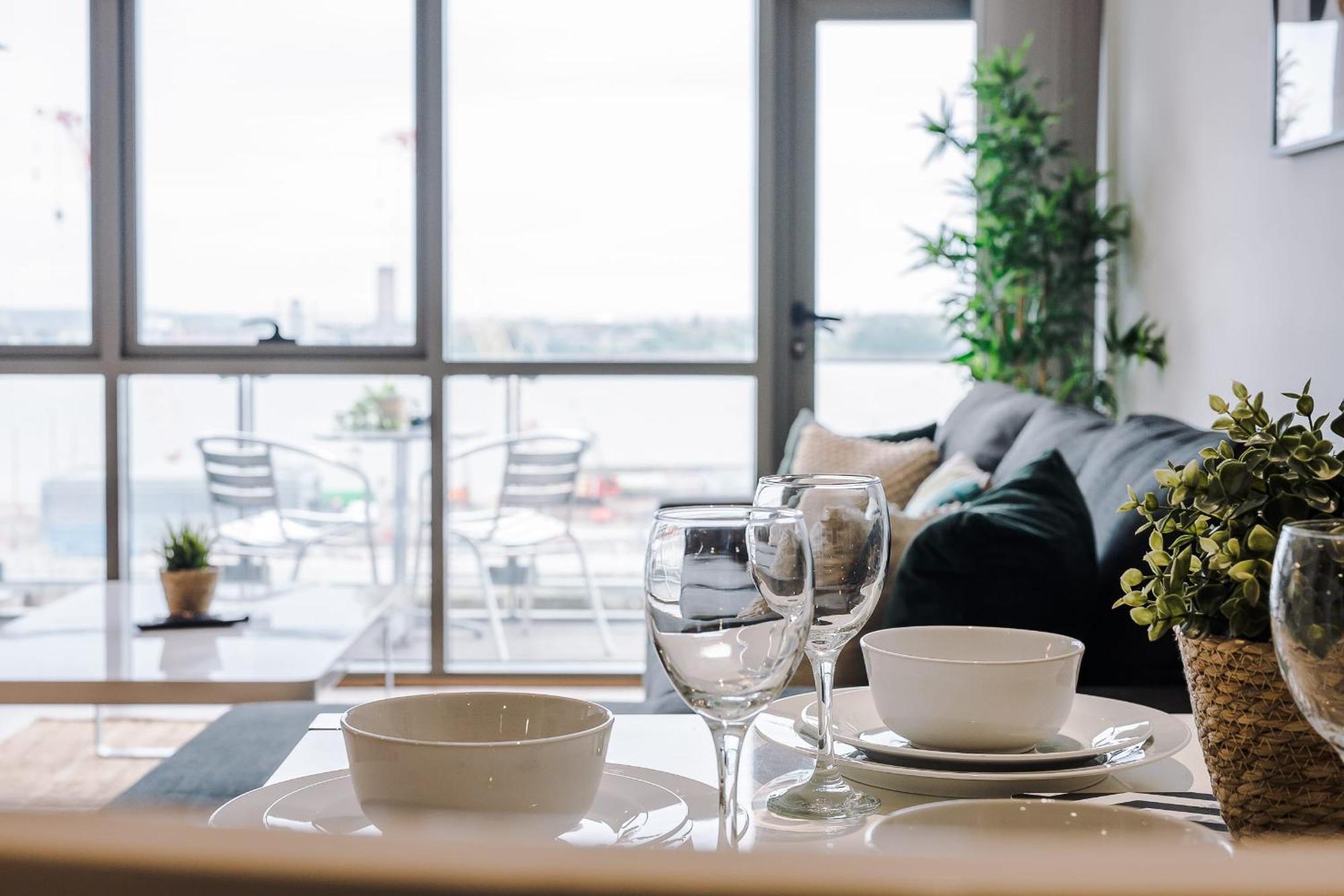 Host & Stay - The Waterfront Hideaway Liverpool Exterior photo